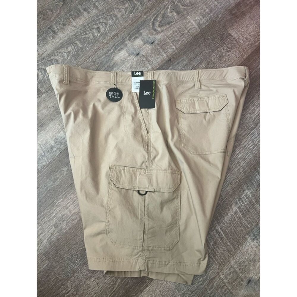 Lee Big & Tall Extreme Motion Crossroad Relaxed-Fit Cargo Shorts- Size 52